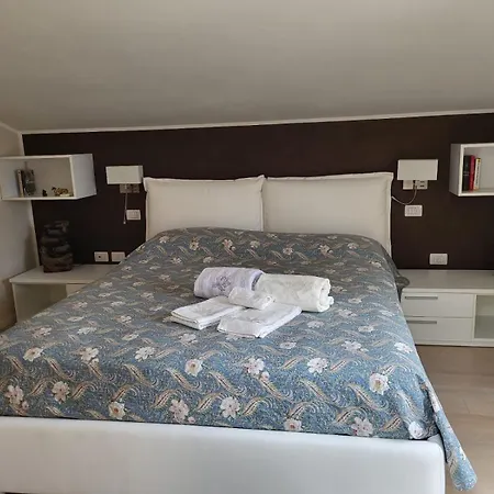 Apartman La Casa Dell'acero Rosso